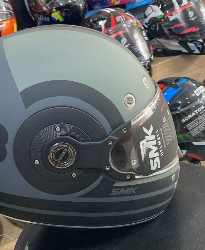 smk retro classic helmet